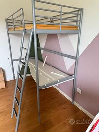 Letto a soppalco IKEA SVÄRTA grigio + piano sotto