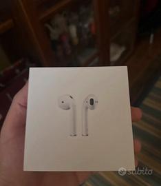 AirPods apple