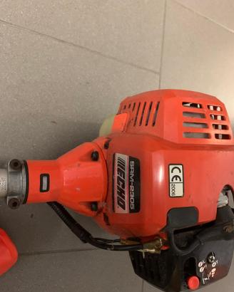 Decespugliatore motore scoppio