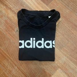 T-shirt Adidas