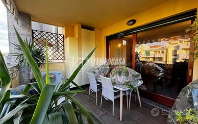 BILOCALE CON BALCONE E BOX DOPPIO