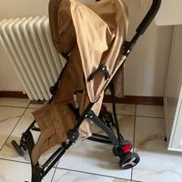 passeggino leggero nuovo