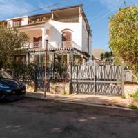 Villa Unifamiliare mq 250 + mq 300 spazi esterni-