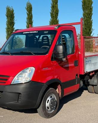 Iveco Daily 35C12 RIBALTABILE TRILATERALE