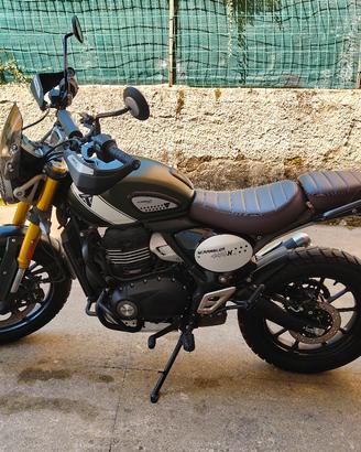 Triumph scrambler 400x (con 1000€ di accessori)
