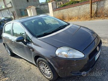 grande punto 90cv sei marce 