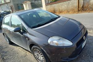 grande punto 90cv sei marce 