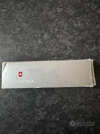Victorinox