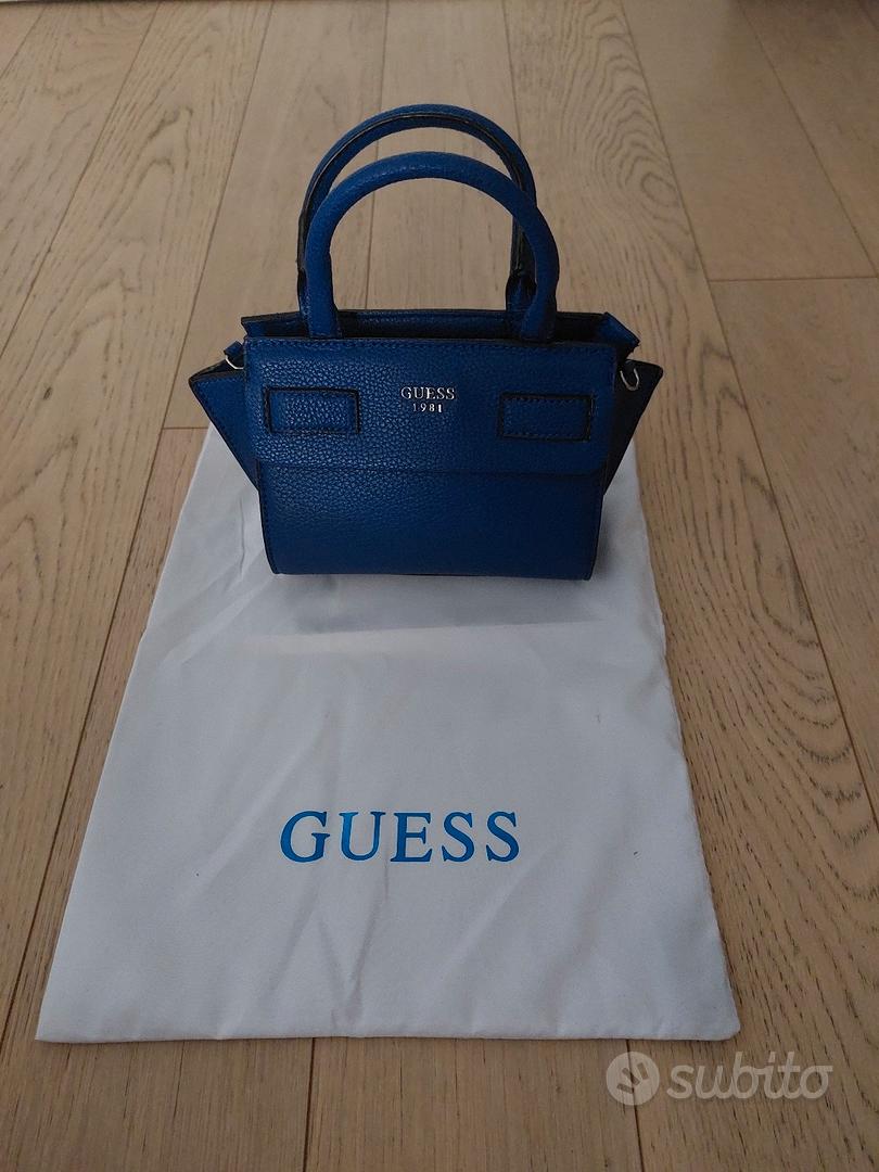 Minipochette GUESS blu elettrico con manici e trac Abbigliamento e Accessori In vendita a Venezia