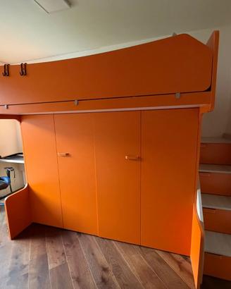 REGALASI / VERSCHENKE Letto alto con armadio
