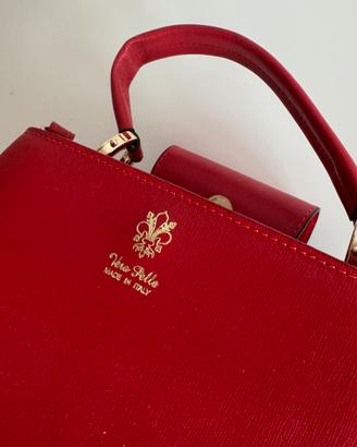 Borsa in pelle nuova
