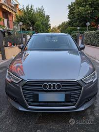 Audi A3 1.6 TDI 110CV Block Shaft Navi MMI 