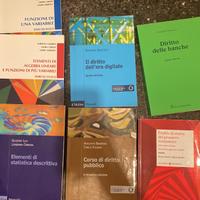 Libri universitari economia