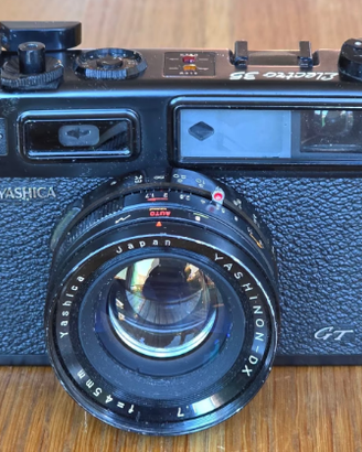 Yashica Electro 35 GT