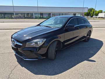 Mercedes-Benz CLA 180 Shooting Bracke d Sport