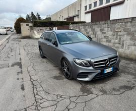 E220 4 matic gancio traino
