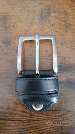 Fibbia elegante in pelle