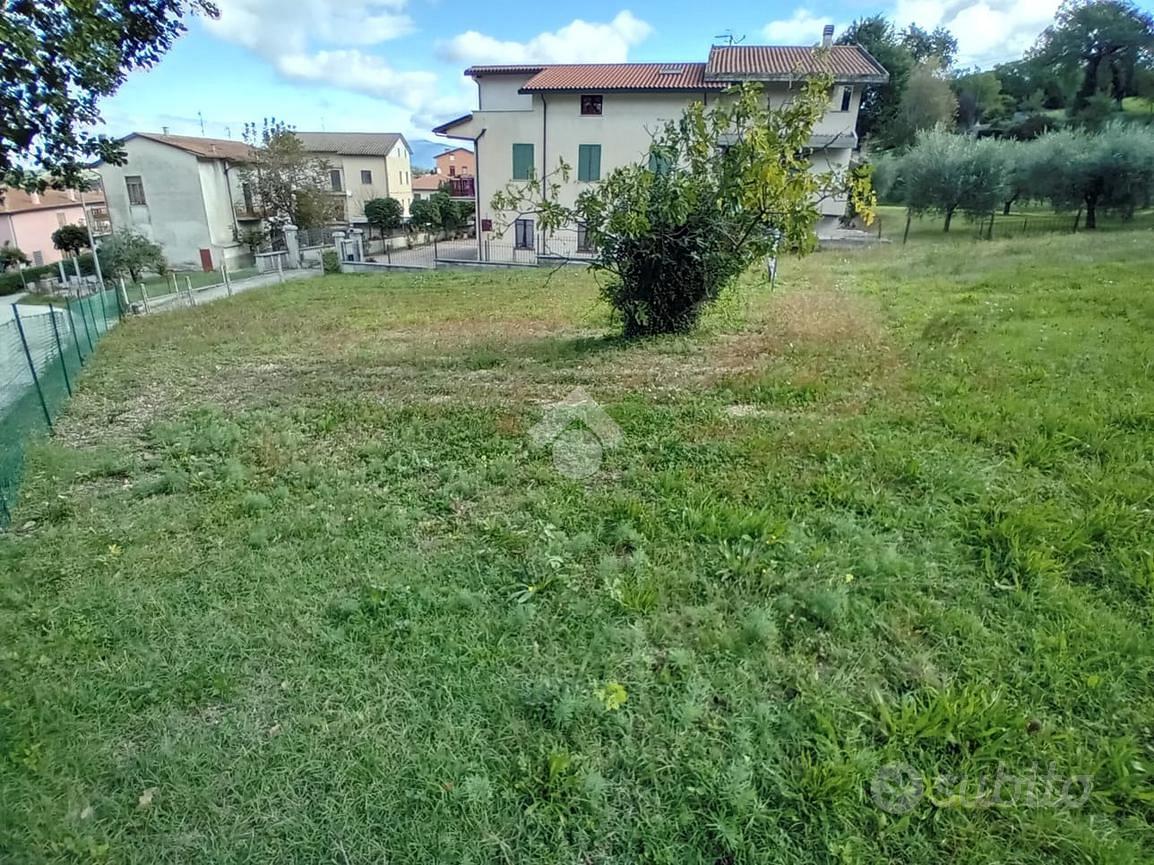 TER. RESIDENZIALE A SPOLETO - Vista 3