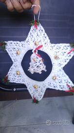 Stella di natale realizzata all' uncinetto