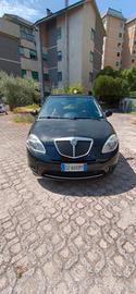 Lancia Ypsilon 1.4 gpl