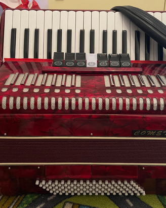 Fisarmonica Comet3 rossa 96 bassi