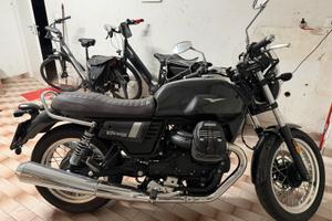 Moto Guzzi V7 III (3) Special 750cc