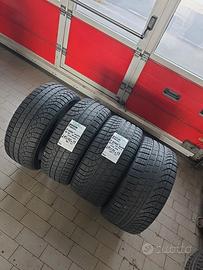 Set pneumatici Pirelli PZERO WINTER RUNFLAT
