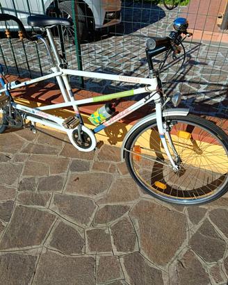 Tandem Atala