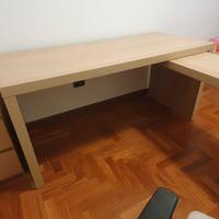 Scrivania + cassettiera Ikea