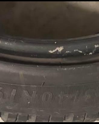 Gomme dunlop sport runflat 275/40/19
