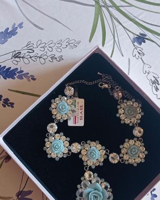 Collier in argento rodiato con cristalli 