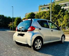 Toyota Aygo 1.0 VVT-I 5p NOW
