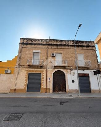 NEGOZIO A TRAPANI