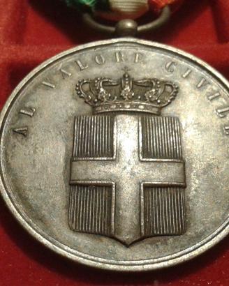 Medaglia Valor Civile Argento Cencelli Latina 1933