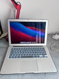 MacBook Air 13" (2017) Intel i5 8GB RAM 128gb
