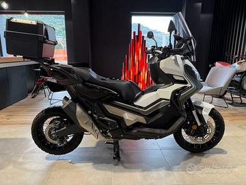 HONDA X-ADV 750 DCT Abs my18