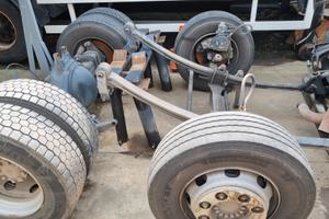 Differenziale posteriore e assale anteriore Atego 