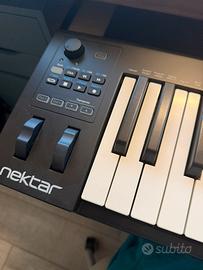 Master keyboard Nektar GX61
