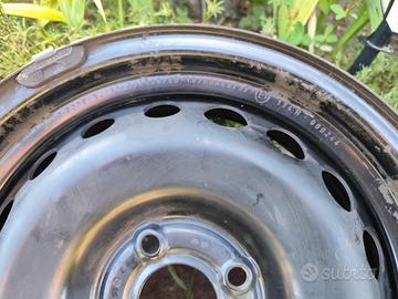 Cerchi Auto condizioni più che buone 