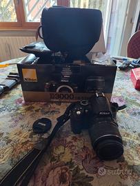 NIKON D3000 