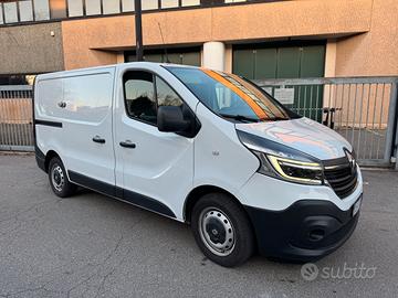 Renault Trafic 2.0- 120CVEURO 6D TEMP 3 POSTI