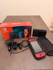 Nintendo Switch come nuova e con accessori origial