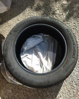 Continental AllSeason Contact 215/55 17v