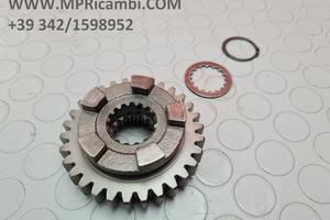 INGRANAGGIO 24351-35F10 SUZUKI GSXR 750 2004 2005