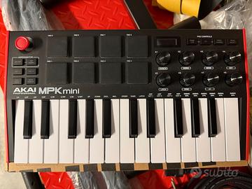 Tastiera AKAI MPK Mini Mk3