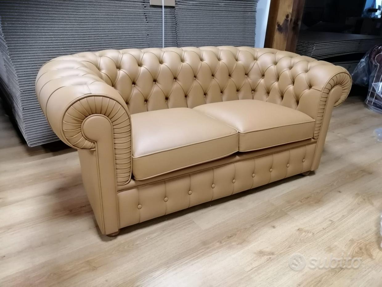 Divano letto chesterfield Mobili usati