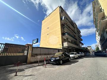 5 LOCALI A NAPOLI