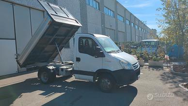 Iveco Daily 35C10 Ribaltabile Trilaterale