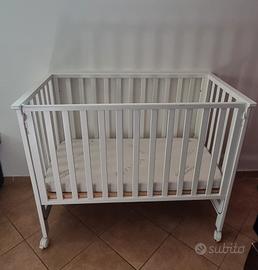 lettino e fasciatoio 