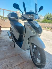 scuter Honda SH 150 2011
